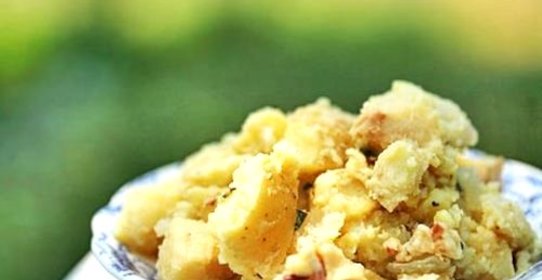 Салат с яблоками и картофелем