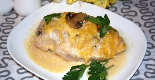 Мясо с шампиньонами в духовке