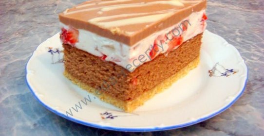 Пляцок Клубника в шоколаде