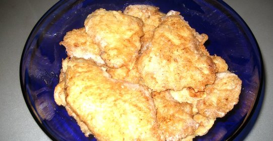 Отбивные из куриной грудки в манной крупе