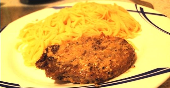 Мясо в чесночном соусе