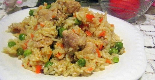 Рис со свининой и овощами в мультиварке