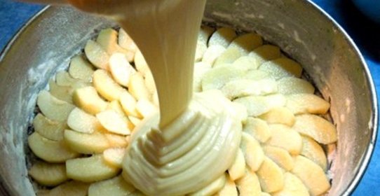 Крем-тесто для яблочного пирога