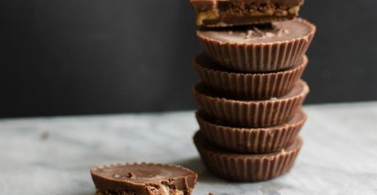 Конфеты с миндальным маслом и пряностями