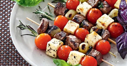 Ассорти закусочных шашлычков