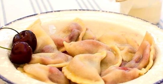 Вареники с вишней по‑одесски