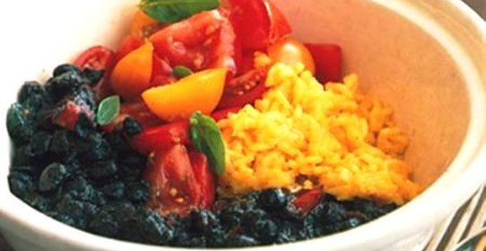 Жаркое с черной фасолью и помидорами