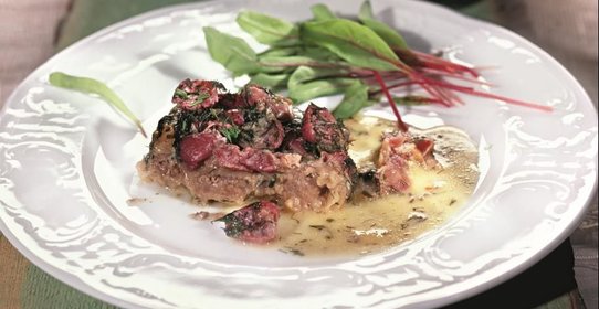 Свинина с крыжовником