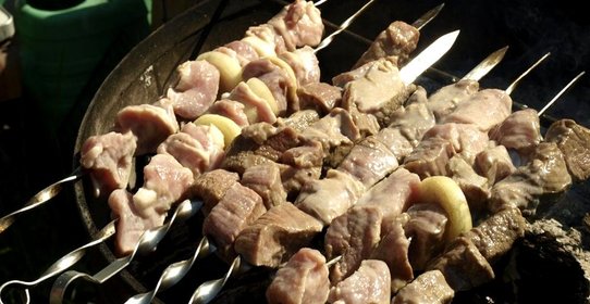 Шашлык на кефире из говядины