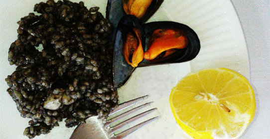 Черный рис с сепией