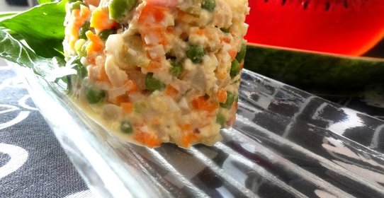 Салат оливье с кольраби