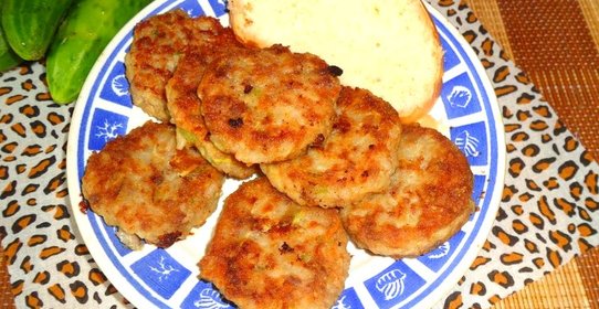 Котлеты с болгарским перцем и рисом