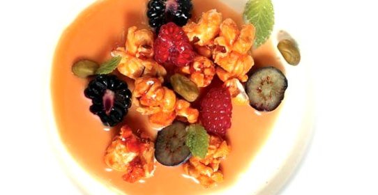 Панна-котта со сладким попкорном