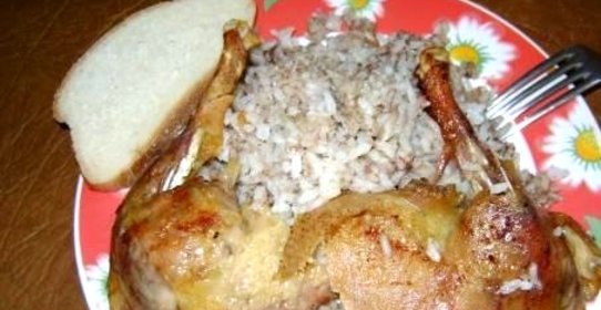 Утка в рукаве с рисом