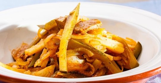 Мясное азу с картофелем