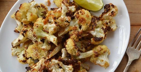 Запеченная цветная капуста с сыром и чесноком