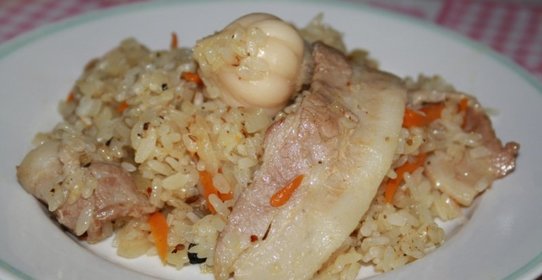 Плов со свиным беконом