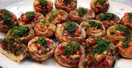 Шампиньоны фаршированные запеченные в духовке