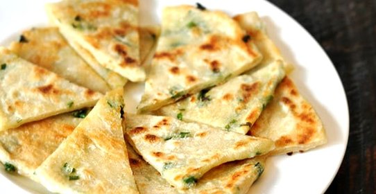 Блины с луком