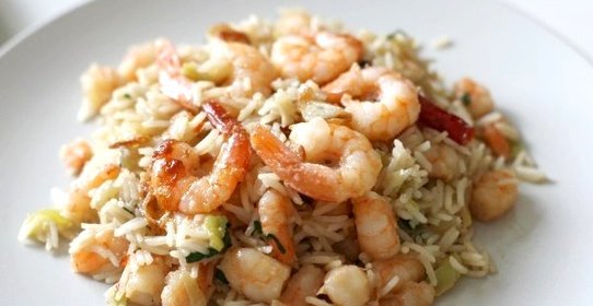 Рис с креветками в мультиварке