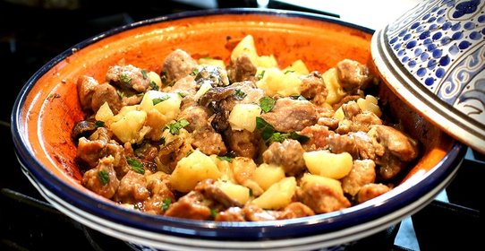 Свинина в рукаве в духовке