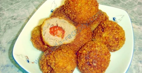 Мясные шарики с помидорами черри
