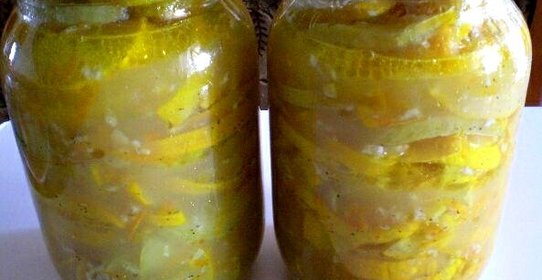 Кабачковый салат с чесноком