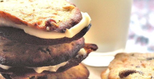 Морковное печенье с сырным кремом