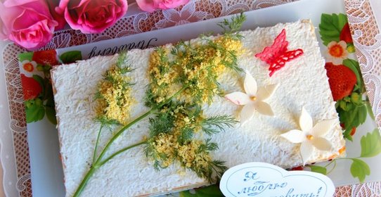 Салат-торт Рыбка на вафле