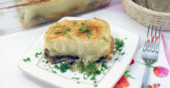 Теплый салат в обертках по-тайски