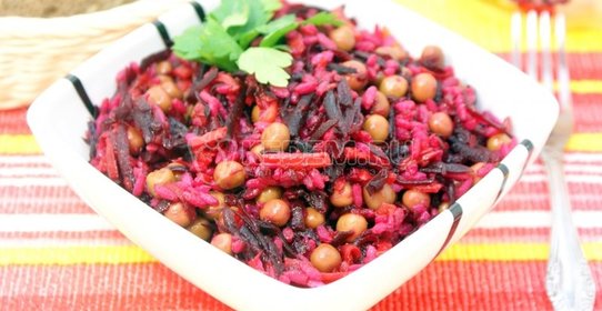 Мясо, тушенное с рисом