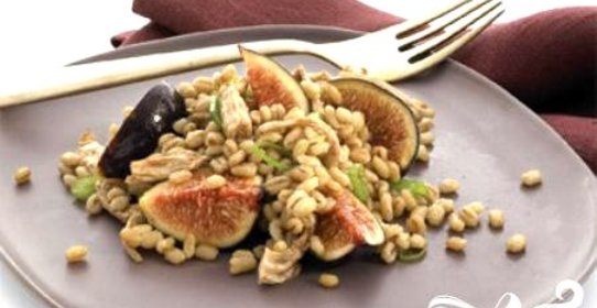 Салат из курицы с инжиром