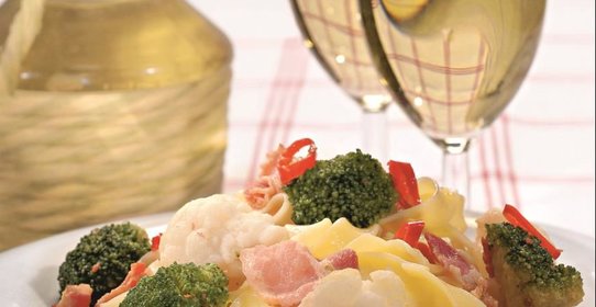 Тальятелле с цветной капустой и брокколи