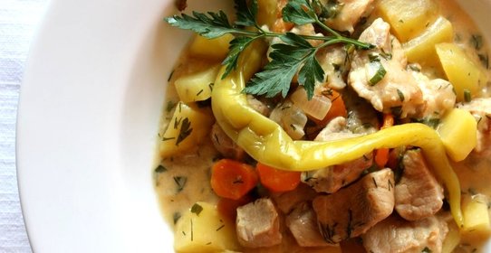 Свинина с кабачками в мультиварке