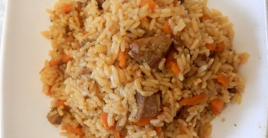 Вкусный плов со свининой