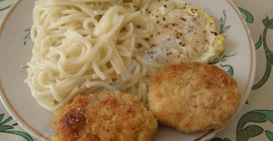 Куриные котлеты с кабачком цуккини