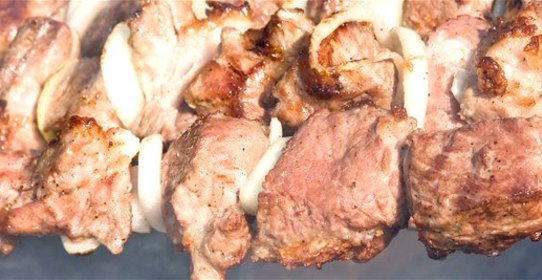 Бараний шашлык с луком