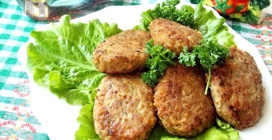 Котлеты с плавленым сыром и овсянкой