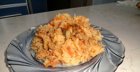 Плов с фаршем в мультиварке