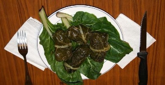 Голубцы из мангольда