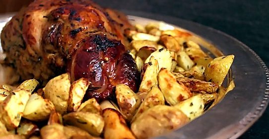 Баранина в мультиварке с картошкой