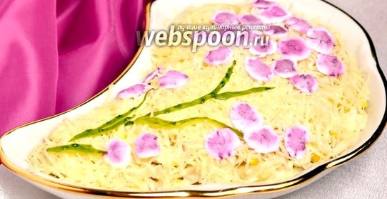 Салат «Ветка сакуры»