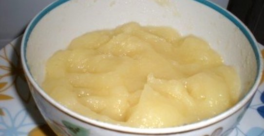 Пюре из яблок и груш