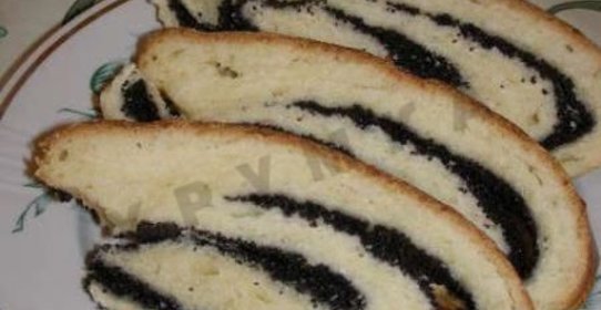 Маковый рулет