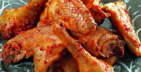 Курица с аджикой