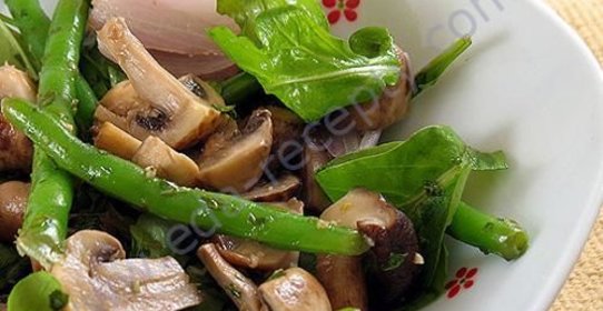 Салат с шампиньонами Сытный