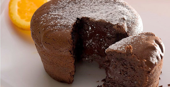 Шоколадные кексы с жидкой начинкой