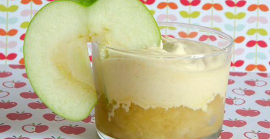 Десерт из яблок с камамбером