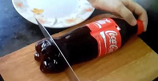 Желе из кока колы в бутылке