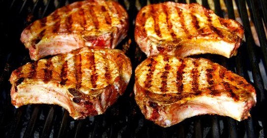 Костица (свинина на косточке по‑молдавски)